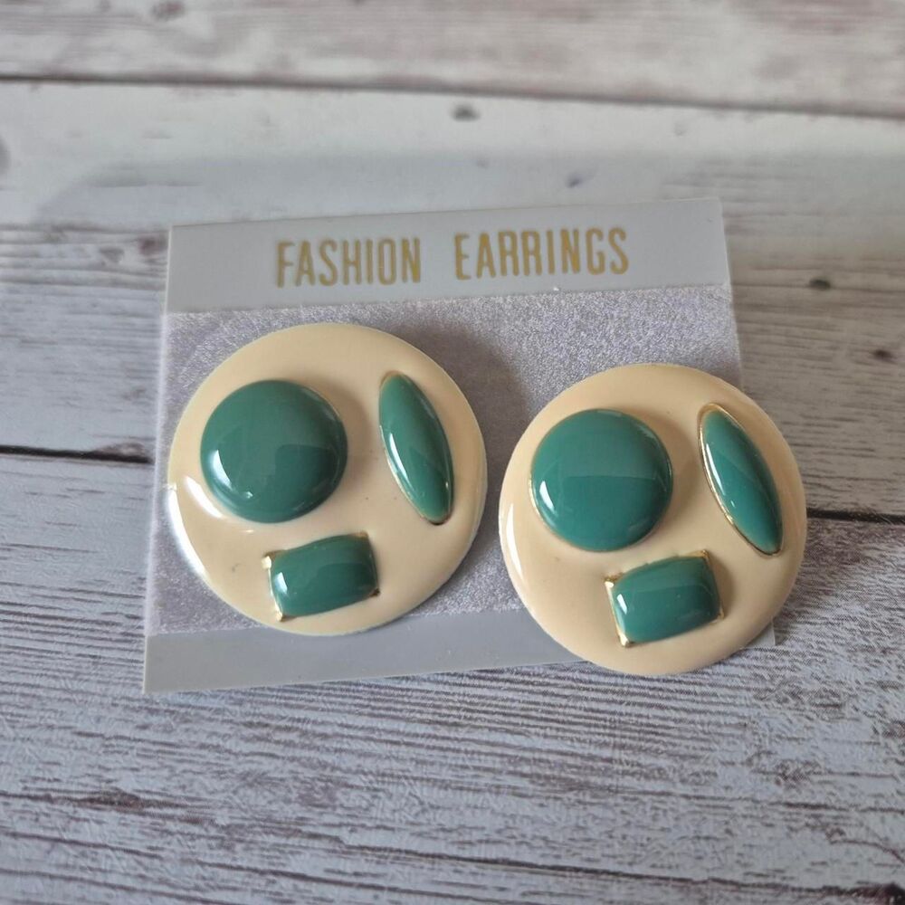 Funky 1980s Circle Deco Earrings